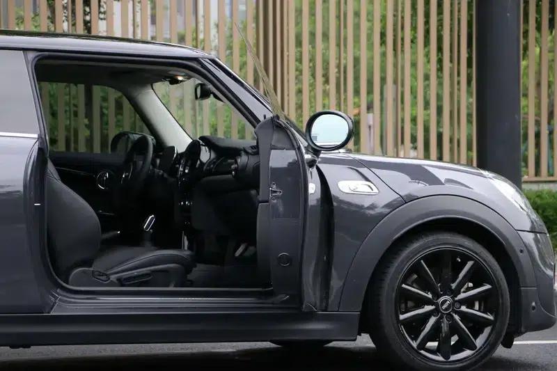 MINI 2021 2.0T COOPER S Collector's Edition — миниатюра 7