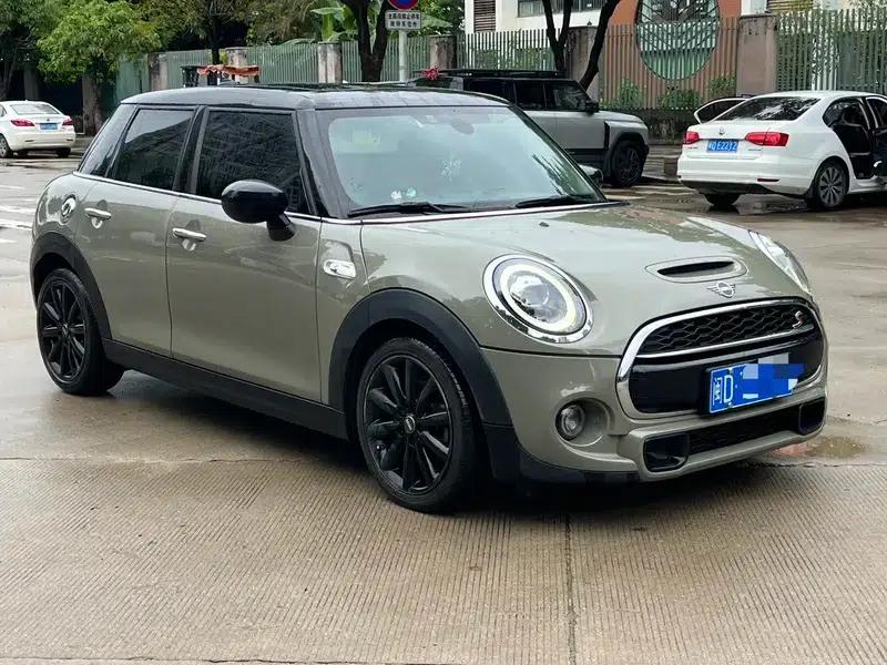 2019 MINI 2.0T COOPER S Classic 5-Door Version — миниатюра 3