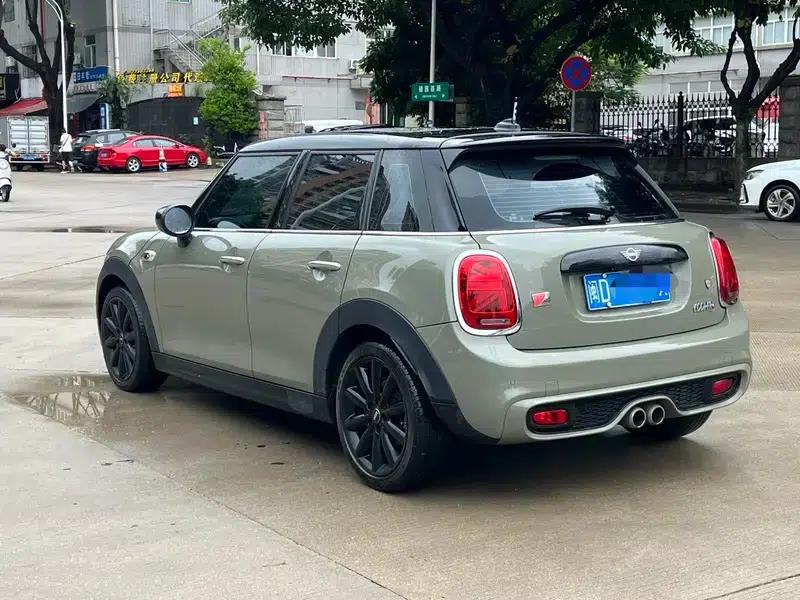 2019 MINI 2.0T COOPER S Classic 5-Door Version — миниатюра 4