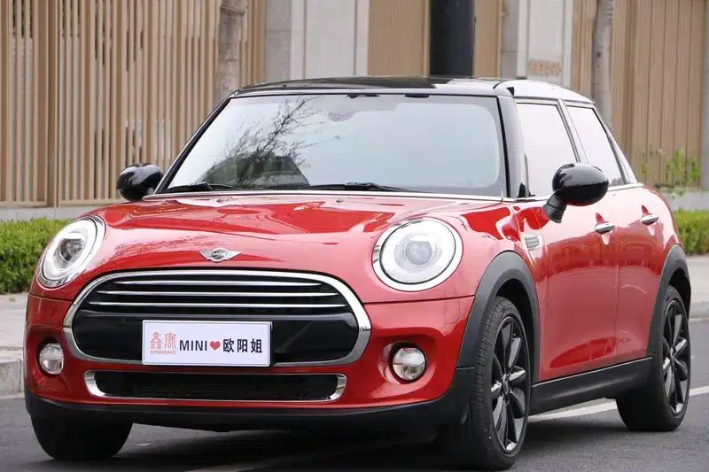2016 MINI 1.5T COOPER Avant-garde 5-Door Edition — миниатюра 1