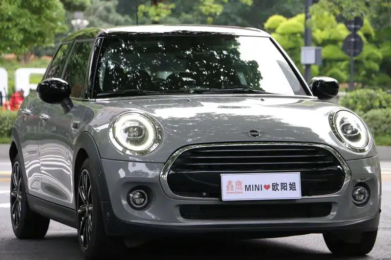MINI 2021 1.5T COOPER Artist 5-Door Edition — миниатюра 3