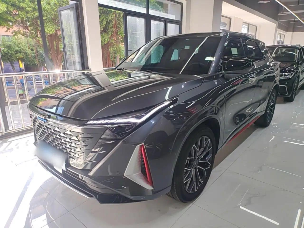 CHANGAN OSHAN Z6 2023 Blue Whale 1.5T DCT Smart Luxury Model — миниатюра 1