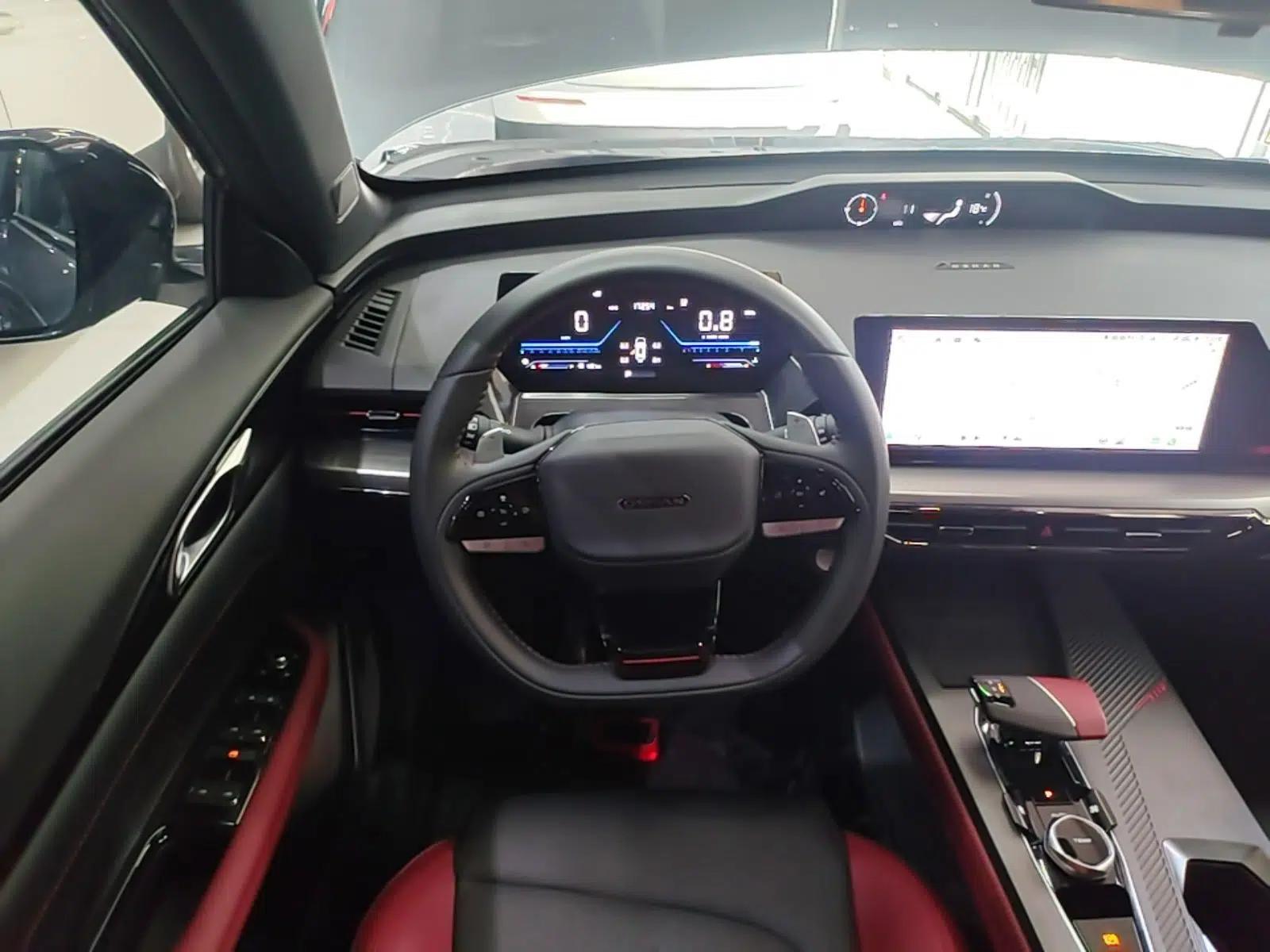 CHANGAN OSHAN Z6 2023 Blue Whale 1.5T DCT Smart Luxury Model — миниатюра 13