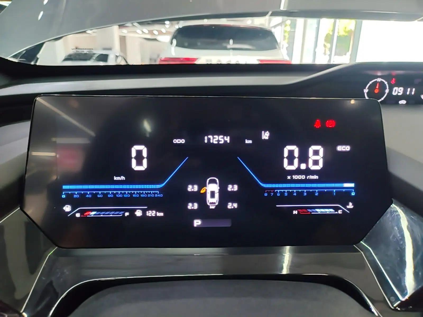 CHANGAN OSHAN Z6 2023 Blue Whale 1.5T DCT Smart Luxury Model — миниатюра 14