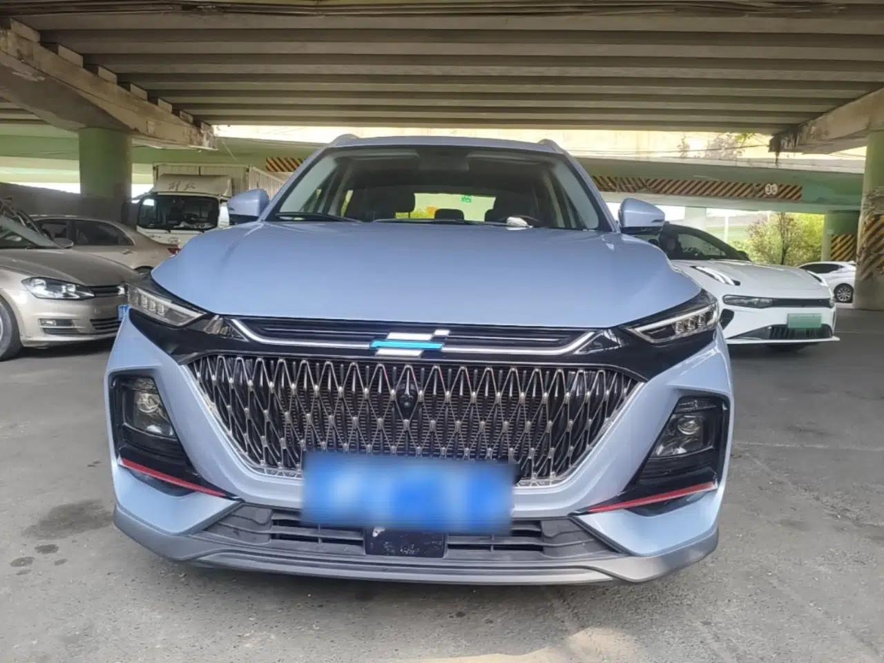 CHANGAN OSHAN X7 PLUS 2022 1.5T Blue Whale Edition Automatic Prestige Version — миниатюра 2
