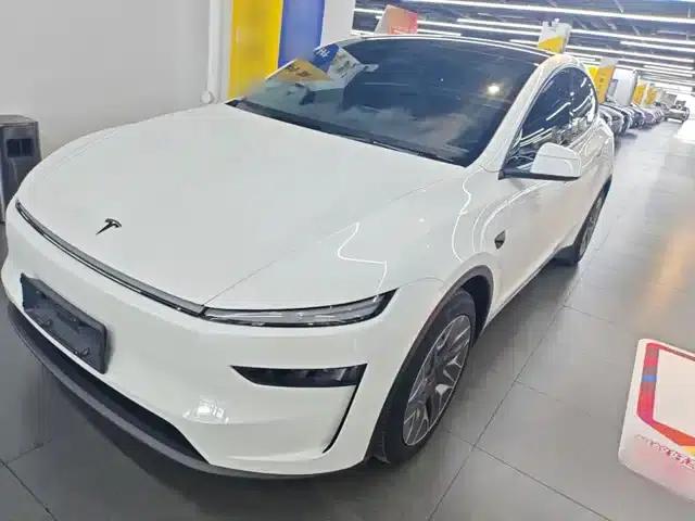 Model Y L 2025 Long Range All-Wheel Drive