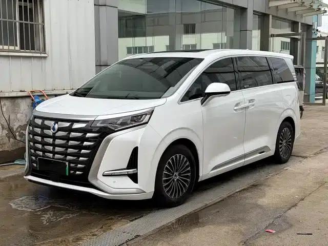 Denza D9 2022 DM-i 970 AWD Flagship Edition
