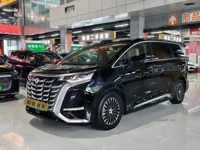 Denza D9 2025 DM-i Smart Driving Edition 1020 AWD Flagship Model