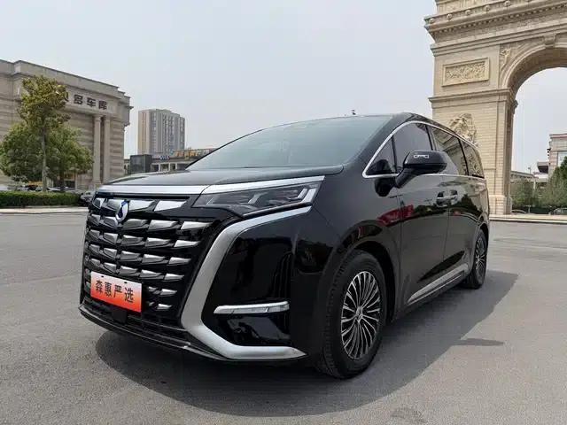 Denza D9 2022 DM-i 970 AWD Flagship Edition