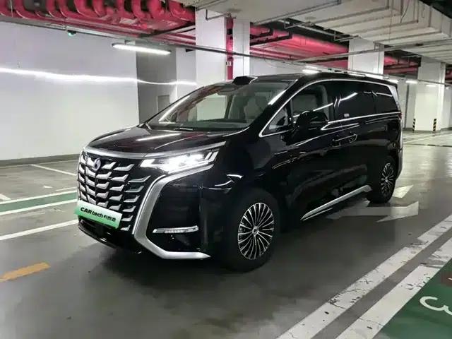 Denza D9 2025 DM-i Smart Driving Edition 1020 AWD Flagship Model
