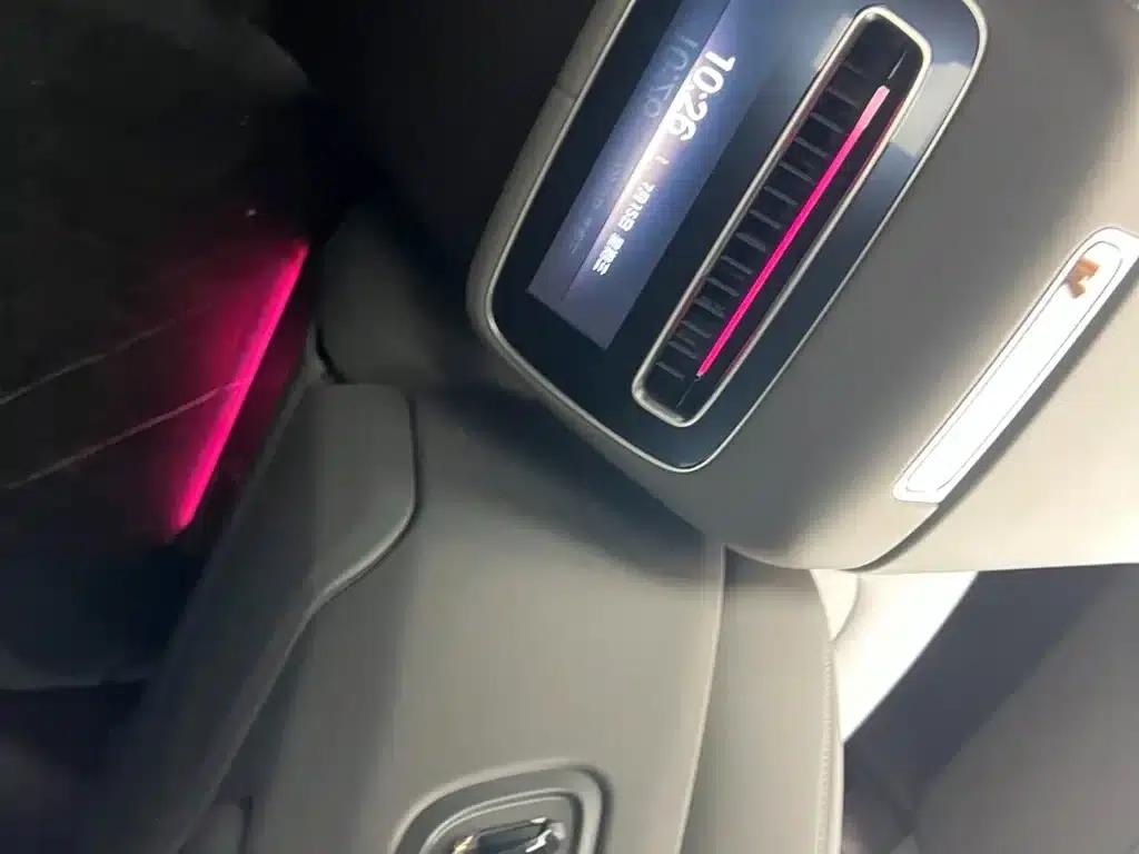 Denza N9 2025 Flagship Edition — миниатюра 13