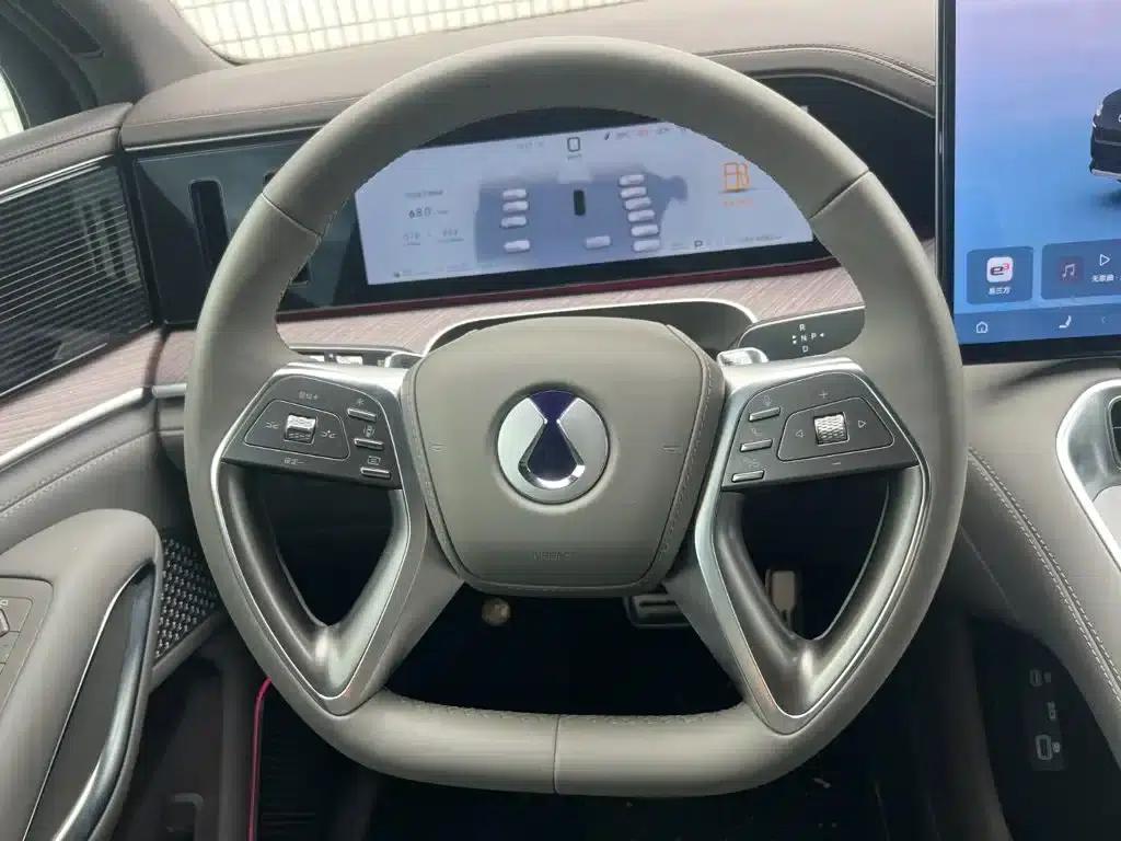 Denza N9 2025 Flagship Edition — миниатюра 14