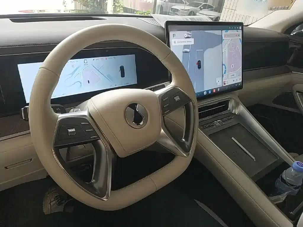 Denza N9 2025 Flagship Edition — миниатюра 10