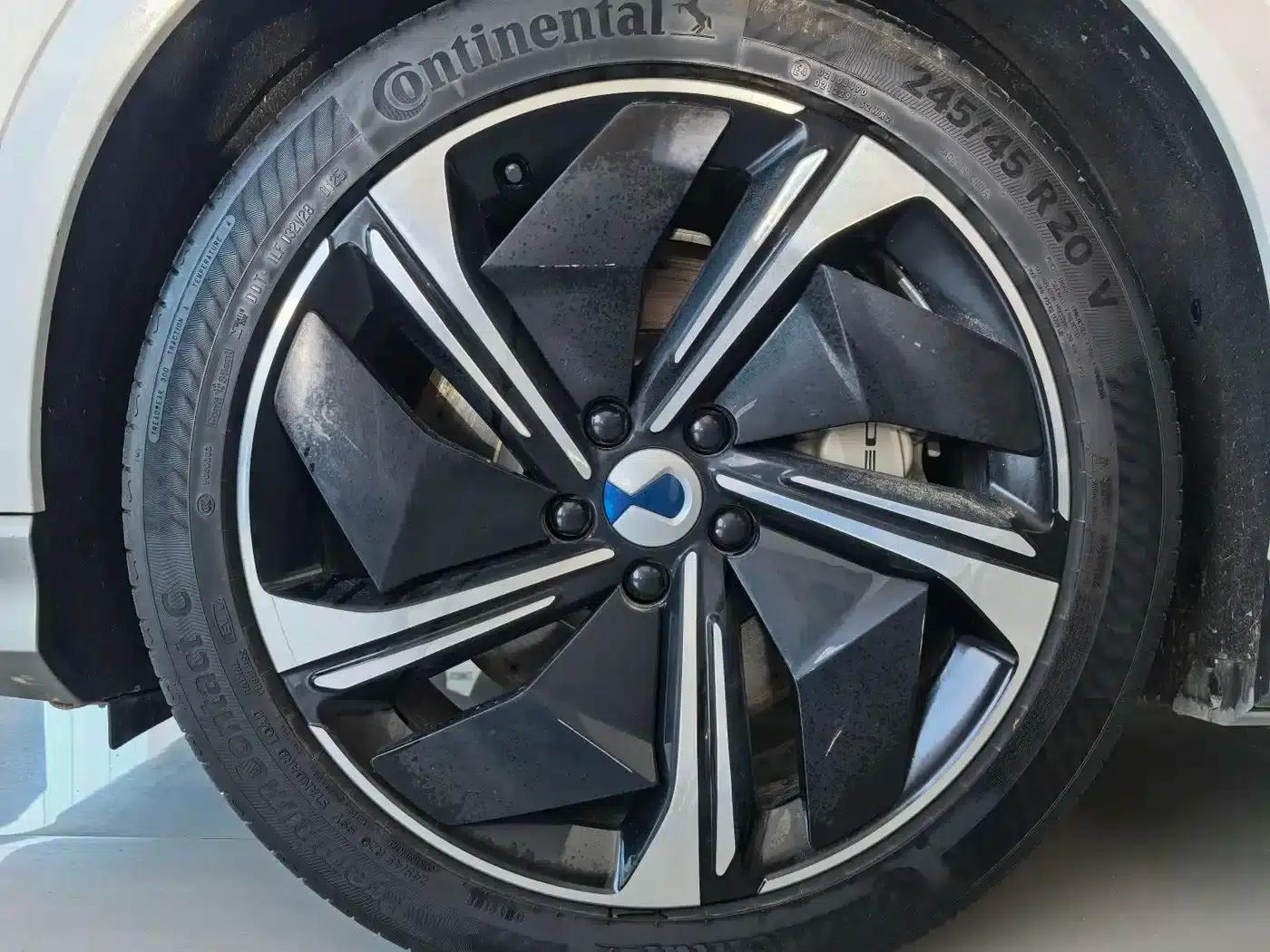 Denza N7 2023 Long Range Performance Max Edition — миниатюра 3