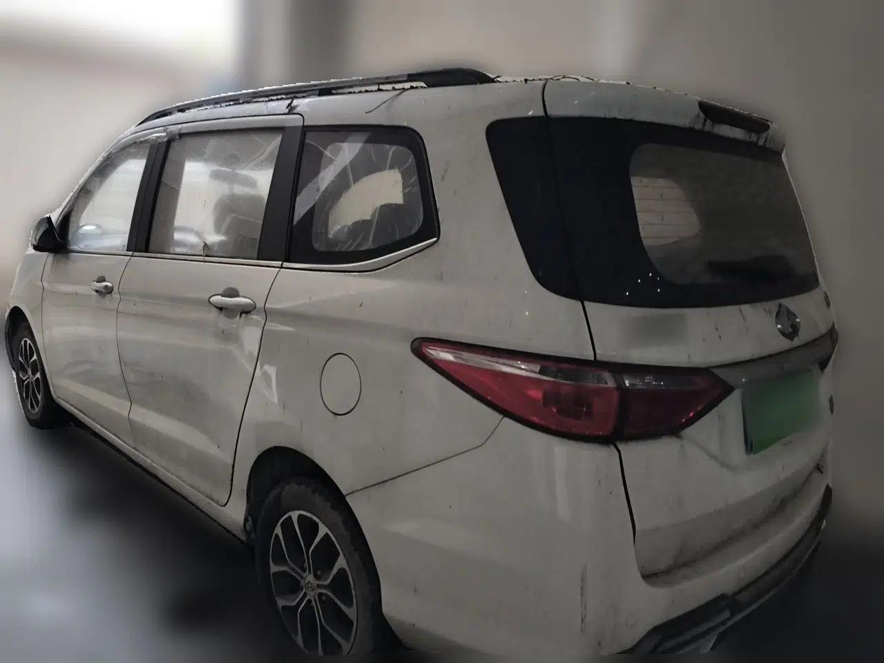 CHANGAN KAICHENG Oushang A600 2016 1.5L Manual Luxury 7-Seater — миниатюра 4