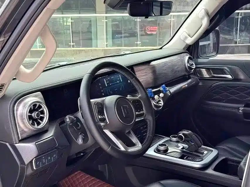 Tank 300 2021 Off-Road Edition 2.0T Conqueror — миниатюра 5