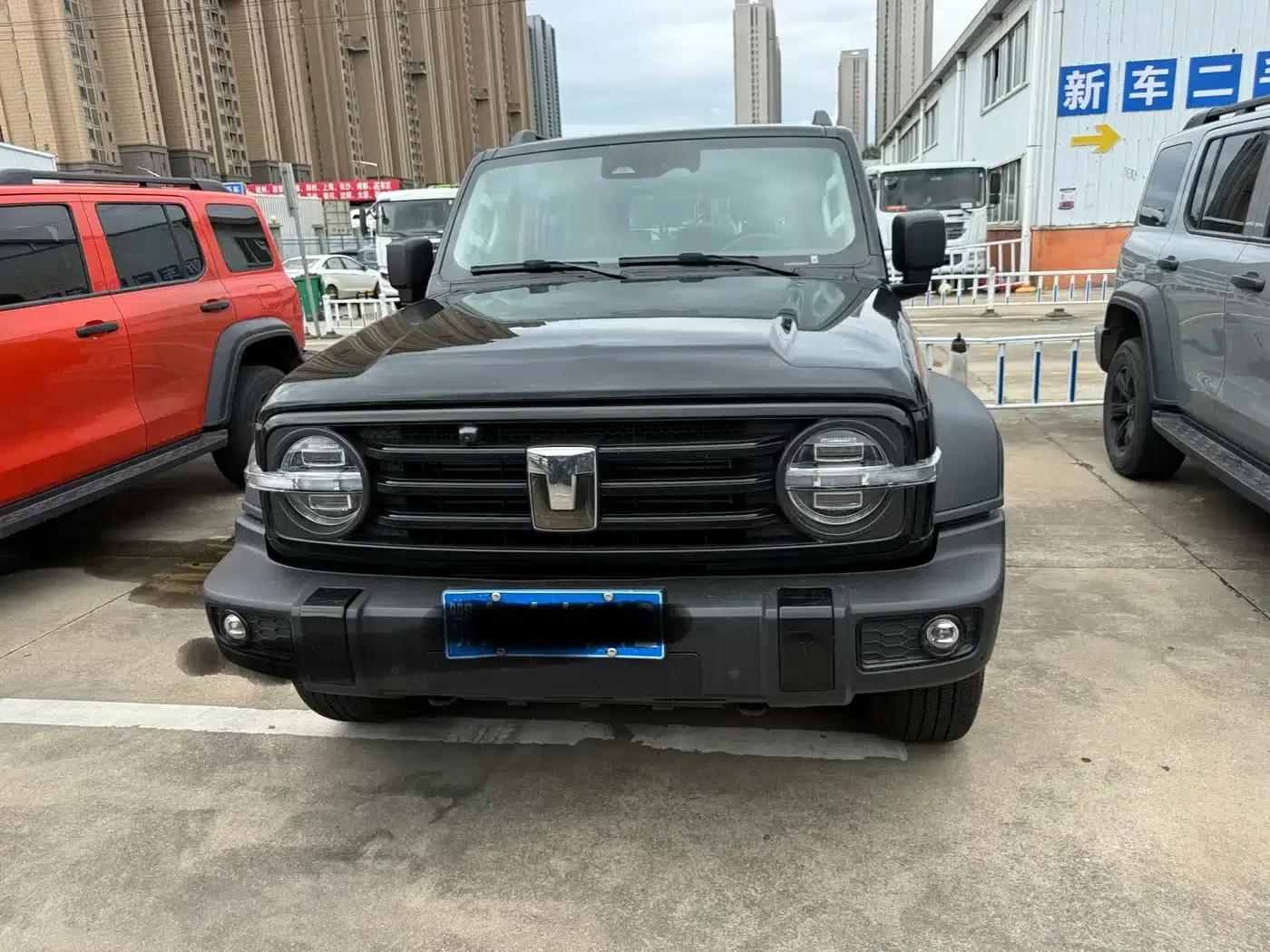 Tank 300 2023 Off-Road Edition 2.0T Challenger — миниатюра 2
