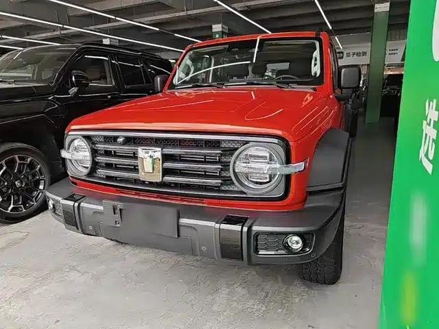Tank 300 2025 Model 2.0T Gasoline Conqueror