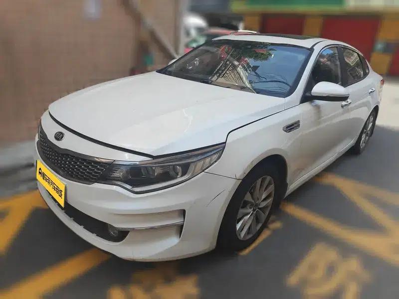 Kia K5 2016 2.0L Automatic GLS — миниатюра 1