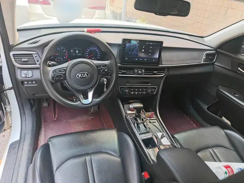 Kia K5 2016 2.0L Automatic GLS — миниатюра 5