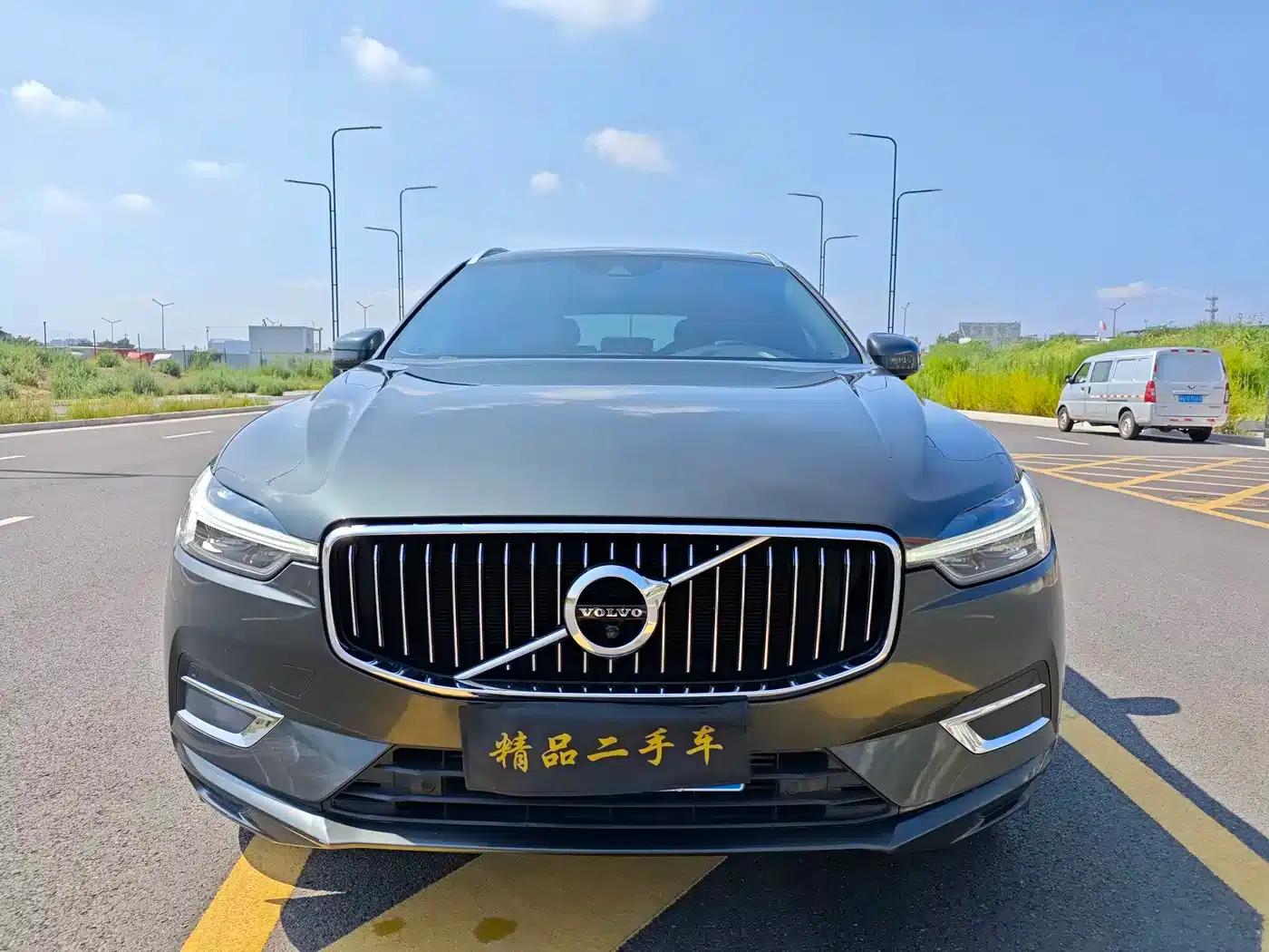 2021 Volvo XC60 T5 AWD Inscription Luxury Edition — миниатюра 2