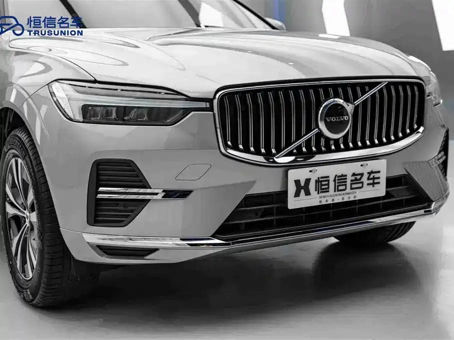 2024 Volvo XC60 B5 AWD Inscription Luxury Edition — миниатюра 9
