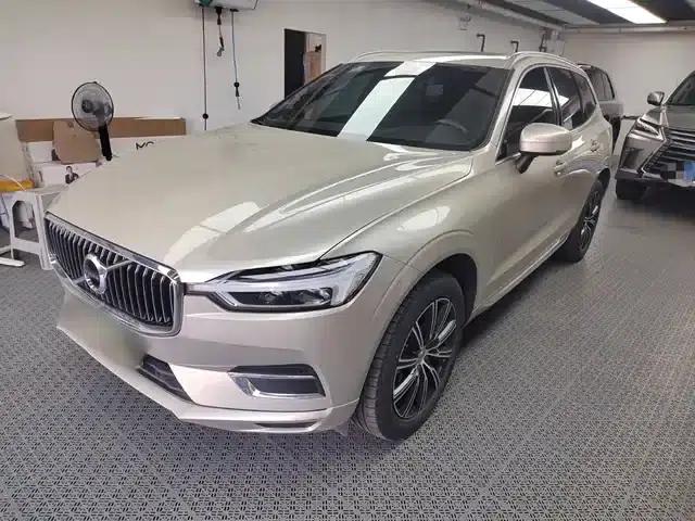 2021 Volvo XC60 T5 AWD Inscription Luxury Edition