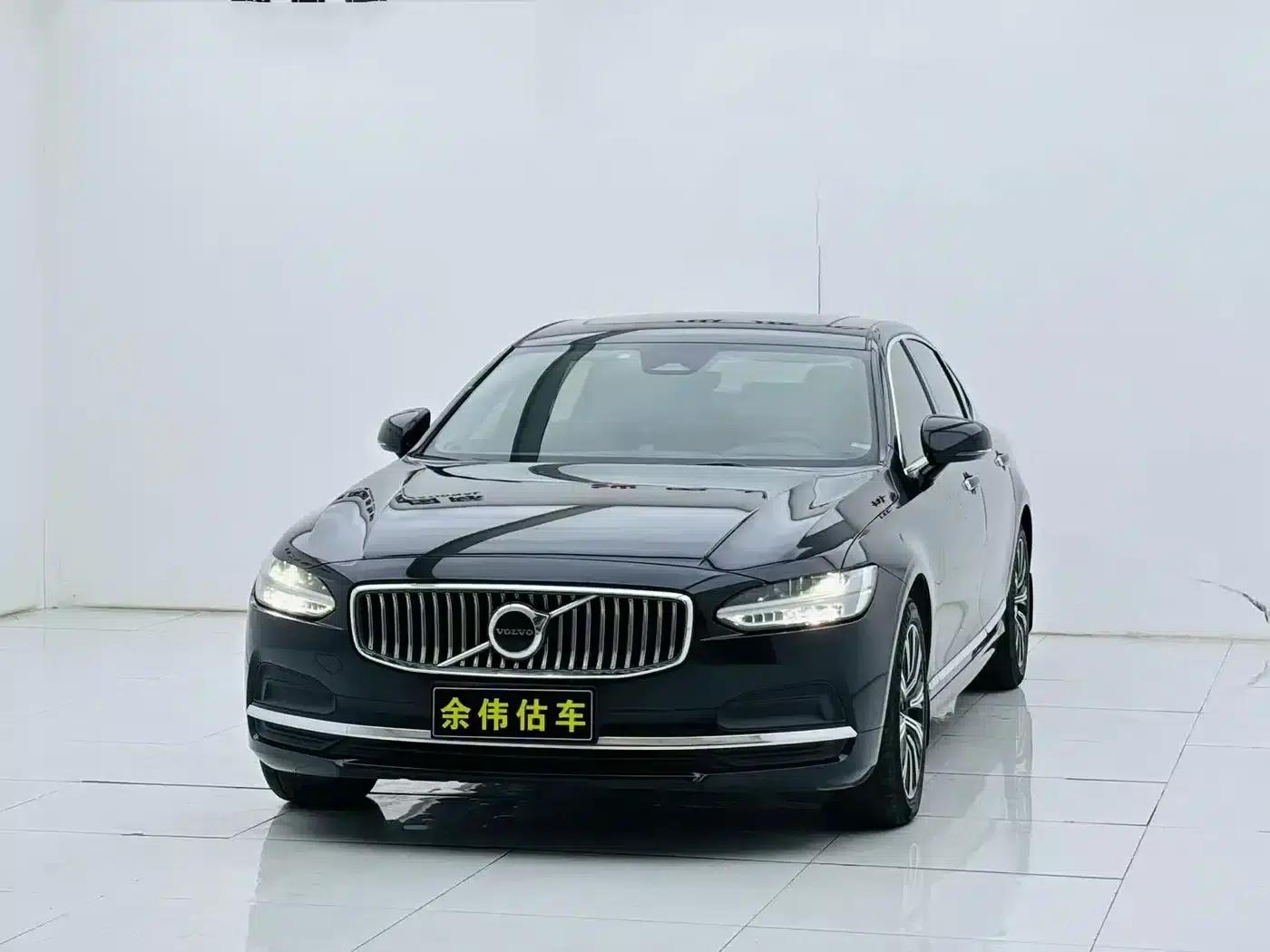 2021 Volvo S90 B5 Smart Luxury Edition — миниатюра 3