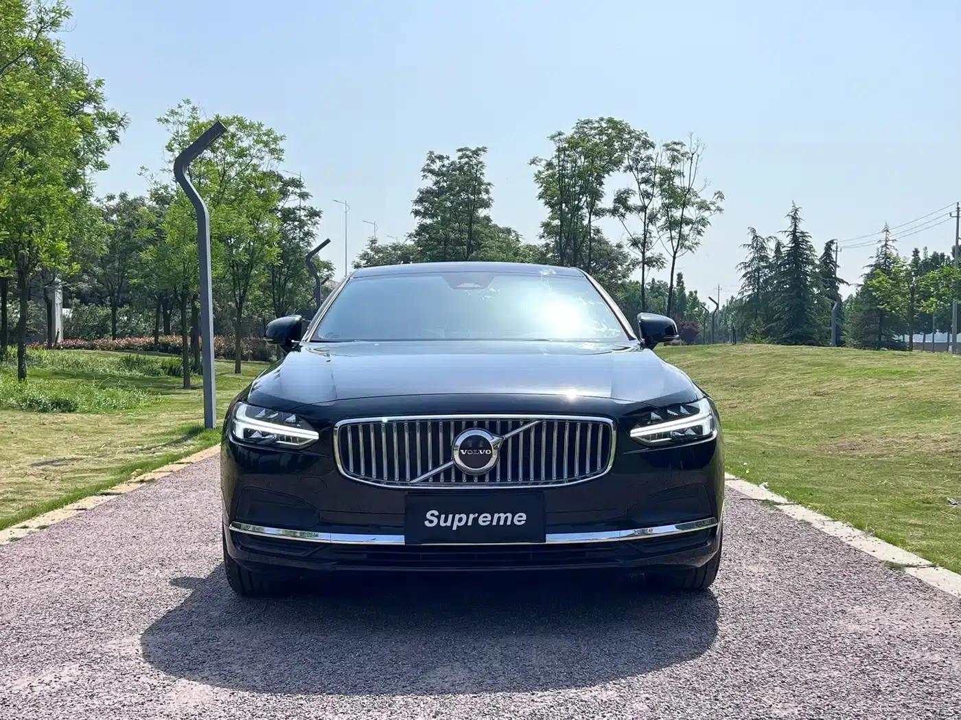 2023 Volvo S90 B5 Smart Luxury Edition — миниатюра 2