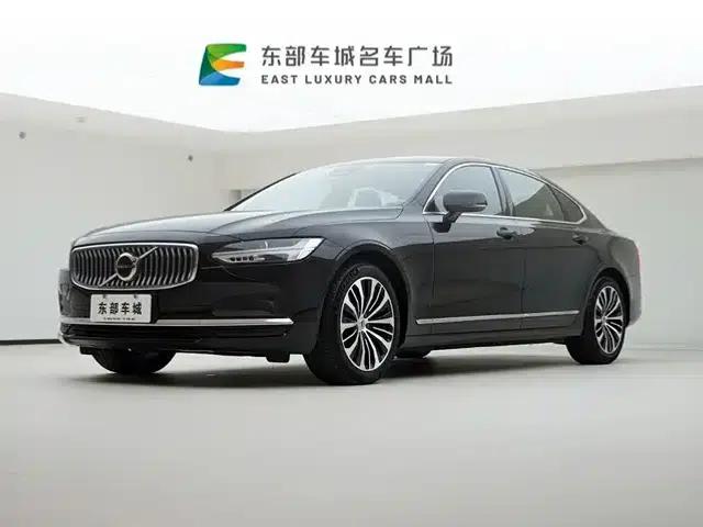 2023 Volvo S90 B5 Smart Luxury Edition