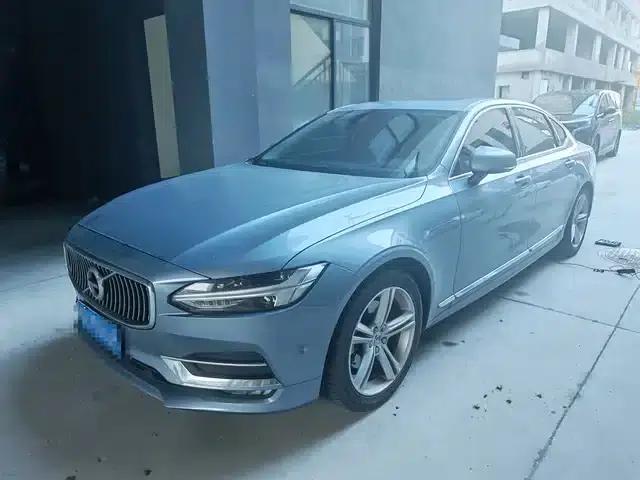 2019 Volvo S90 T5 Smart Edition