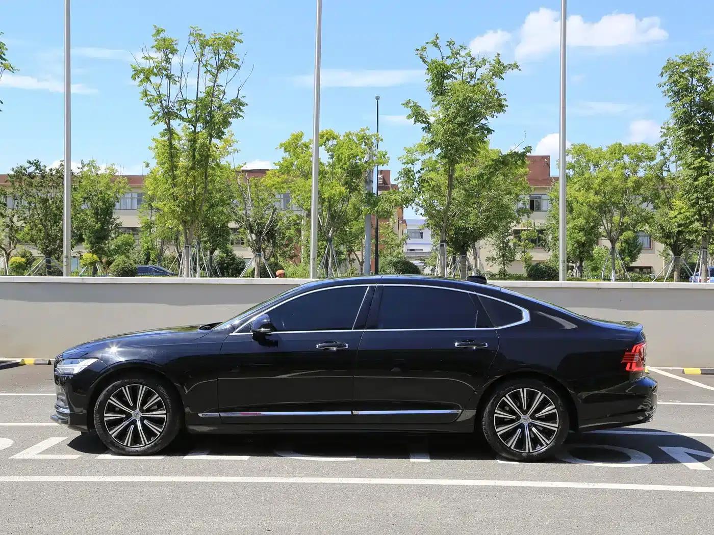 2021 Volvo S90 B5 Smart Luxury Edition — миниатюра 18