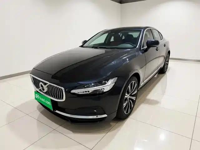 2023 Volvo S90 B5 Smart Luxury Edition