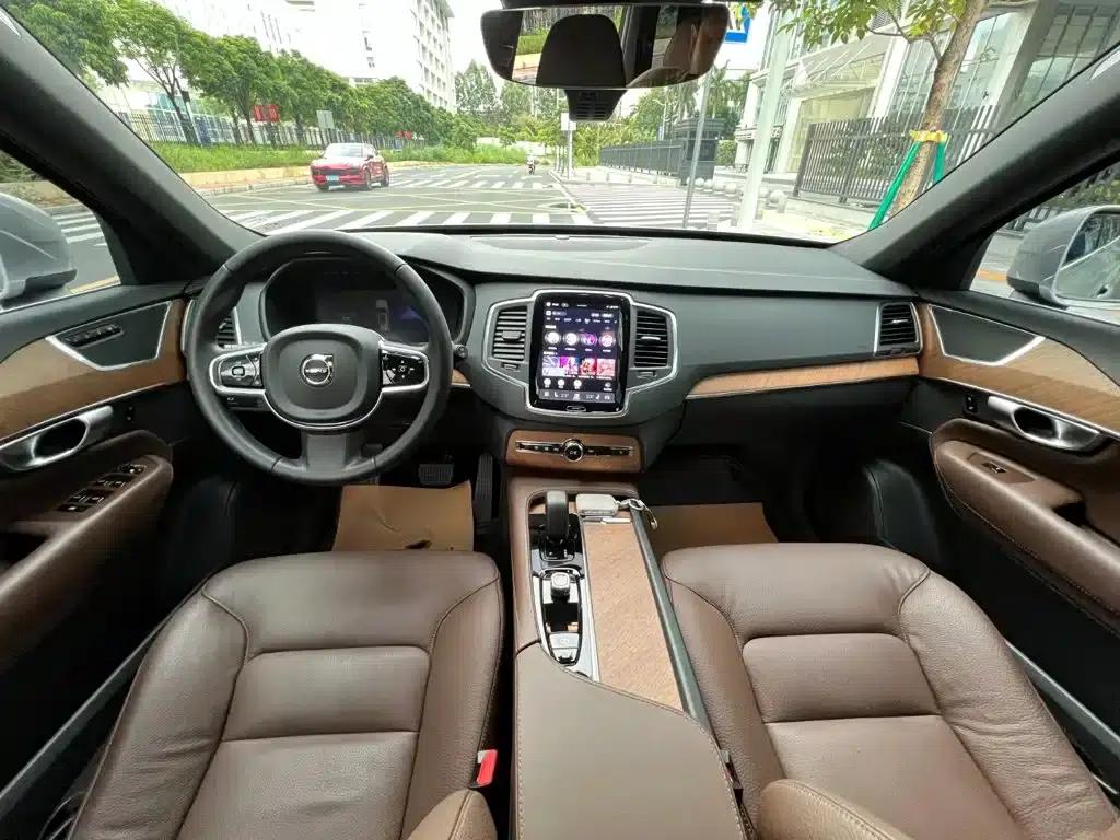 2023 Volvo XC90 B5 Smart Luxury Edition 5-seater — миниатюра 5