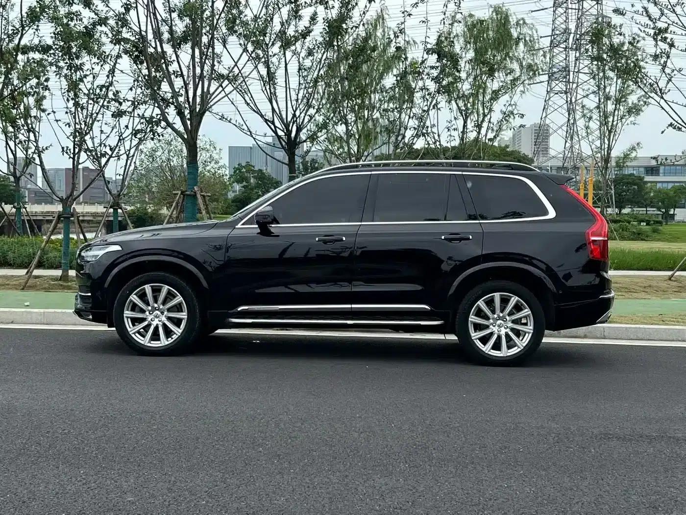 2018 Volvo XC90 T6 Smart Edition 7-seater — миниатюра 4