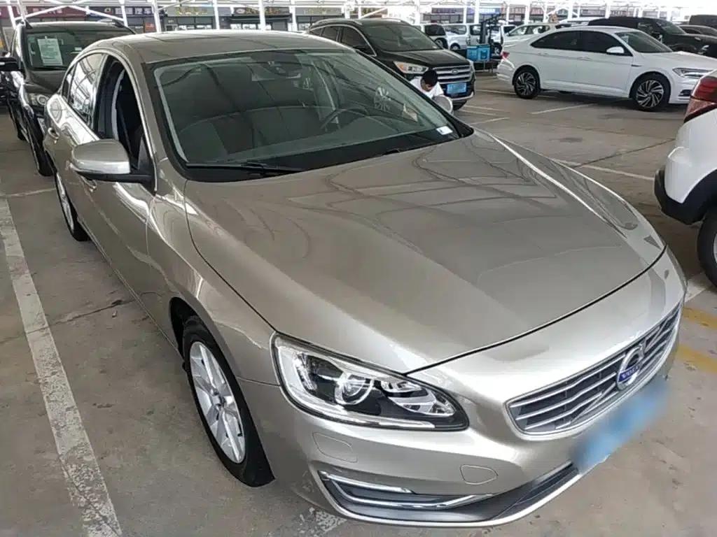 2014 Volvo S60 S60L 2.0T Smart Edition — миниатюра 4