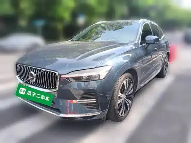2022 Volvo XC60 Plug-in Hybrid T8 Plug-in Hybrid AWD Inscription Luxury Edition