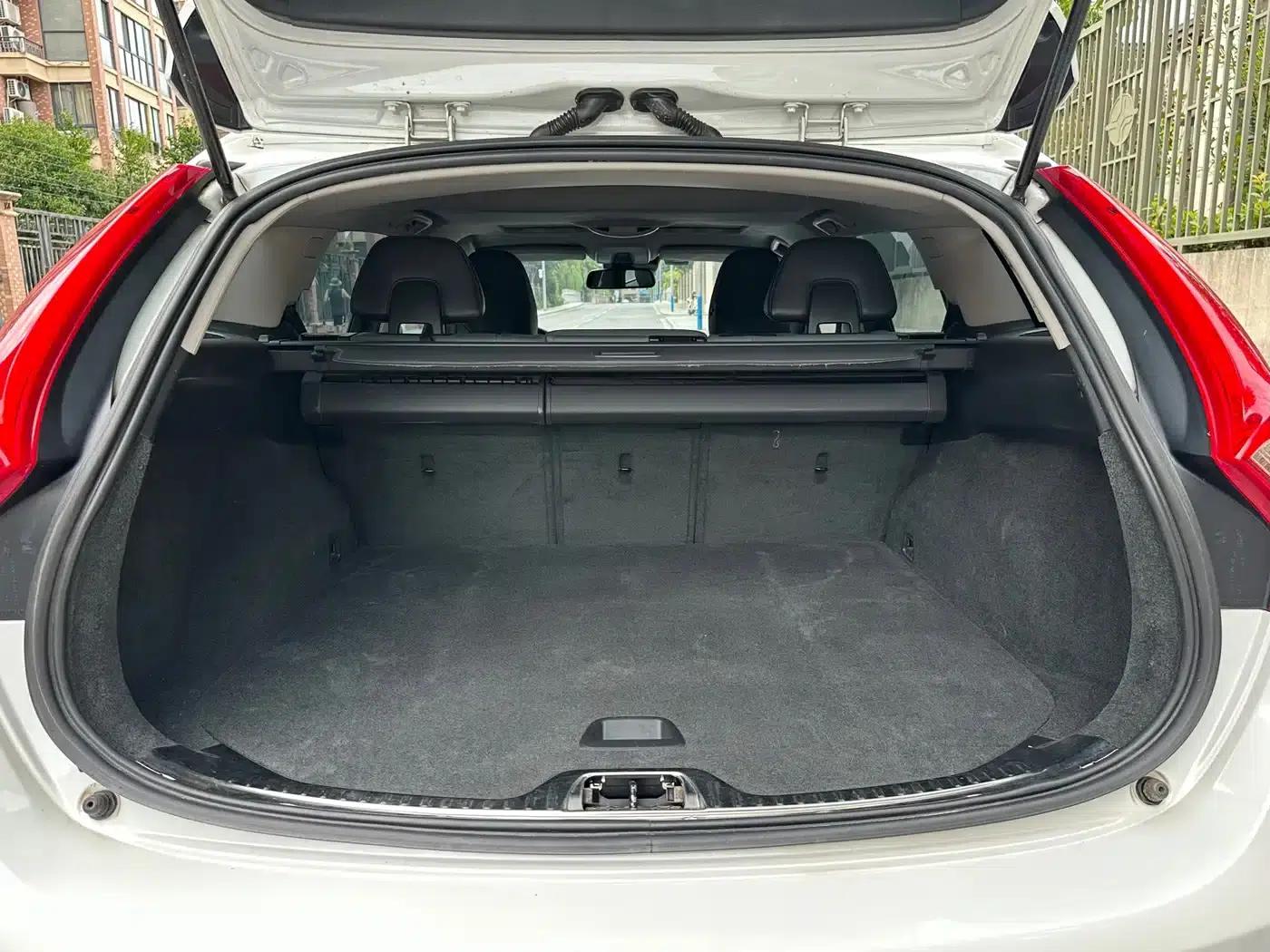 2014 Volvo V60 Facelift T5 Smart Edition — миниатюра 14