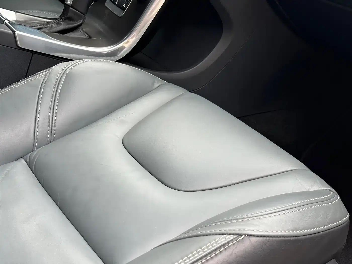 2014 Volvo V60 Facelift T5 Smart Edition — миниатюра 9