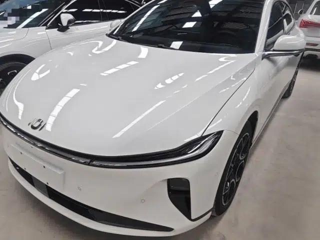 CHANGAN NEVO A07 2025 All-Electric "True Fragrance" Edition 710-Mile Long-Range Version