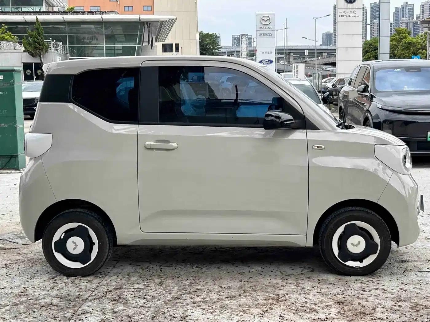 Hongguang MINIEV 2024 Third Generation 215km/h Youth Edition — миниатюра 4