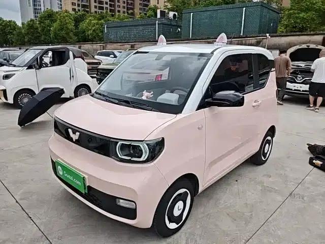 Hongguang MINIEV 2021 Macaron Premium Edition (Lithium Iron Phosphate)