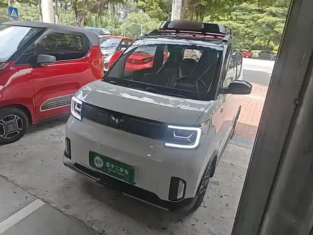 Hongguang MINIEV 2022 GAMEBOY 300km (Playful Edition) - Lithium Iron Phosphate