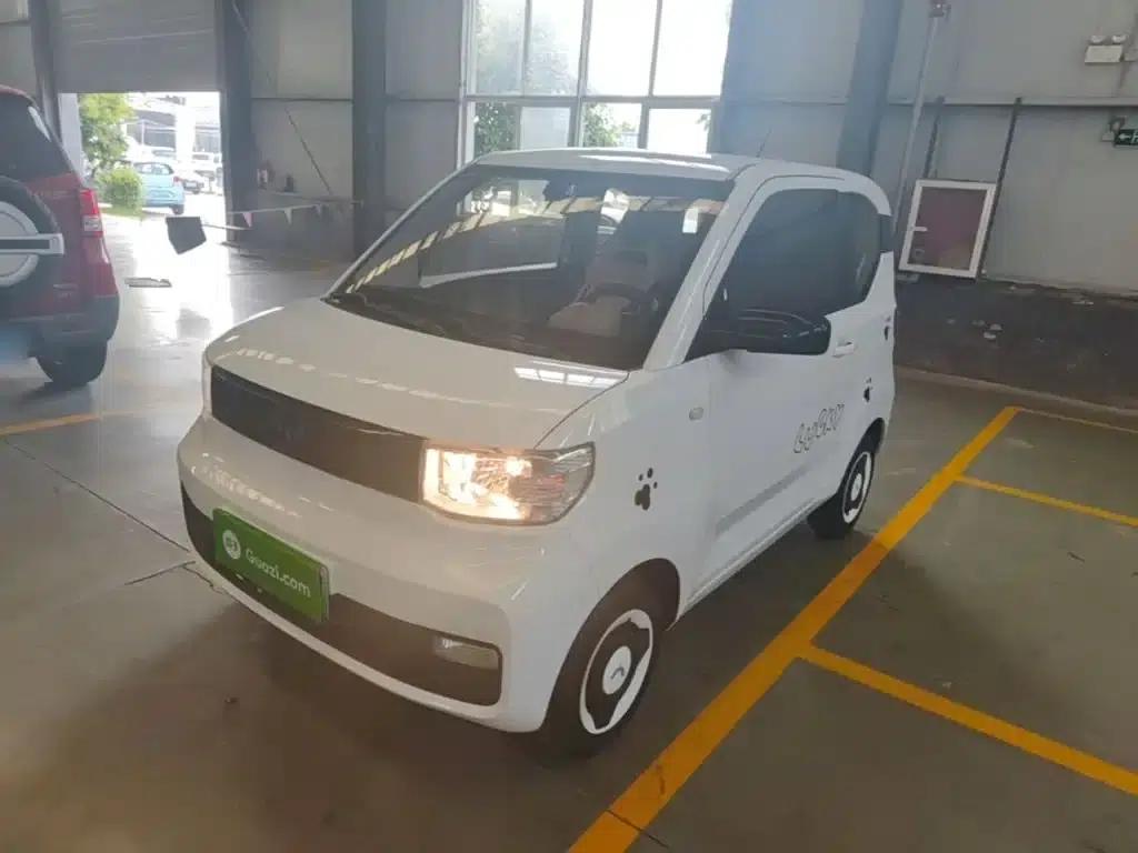 Hongguang MINIEV 2022 Comfort Edition (Ternary Lithium) — миниатюра 2