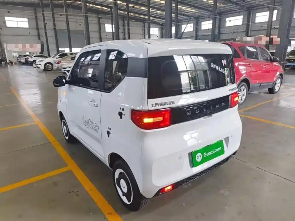 Hongguang MINIEV 2022 Comfort Edition (Ternary Lithium) — миниатюра 5