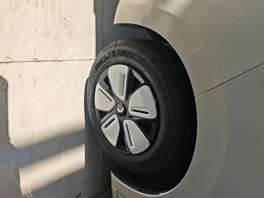 Hongguang MINIEV 2025 Fourth Generation Four-Door Advanced Model — миниатюра 23
