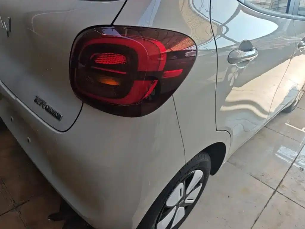 Hongguang MINIEV 2025 Fourth Generation Four-Door Advanced Model — миниатюра 8