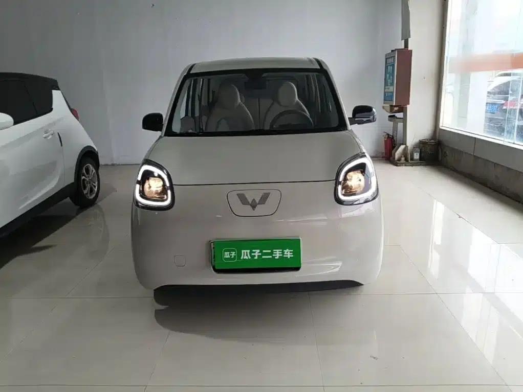 Hongguang MINIEV 2025 Fourth Generation Four-Door Advanced Model — миниатюра 3