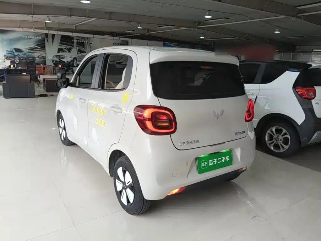 Hongguang MINIEV 2025 Fourth Generation Four-Door Advanced Model — миниатюра 5