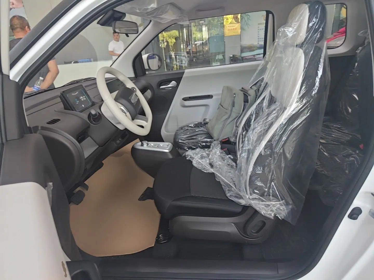 CHANGAN NEVO Lumin 2026 Model Treasure Edition 205km Passionate Beige Ningde — миниатюра 17